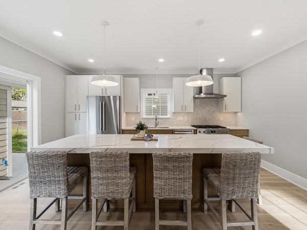 W3824 Lakeview DRIVE, Lake Geneva, WI 53147