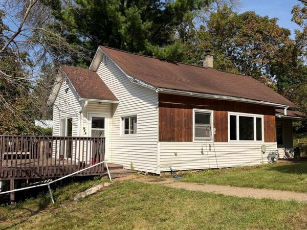 137 E Walnut Street, Glenwood City, WI 54013