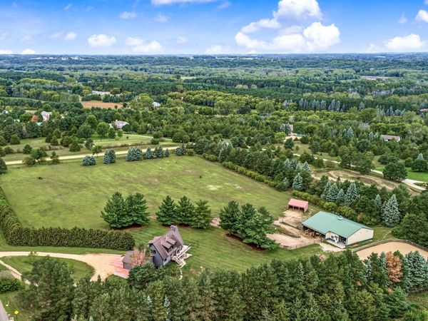 6050 W 185th Street , Jordan, MN 55352