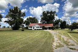 9715 Old State Road photo 4