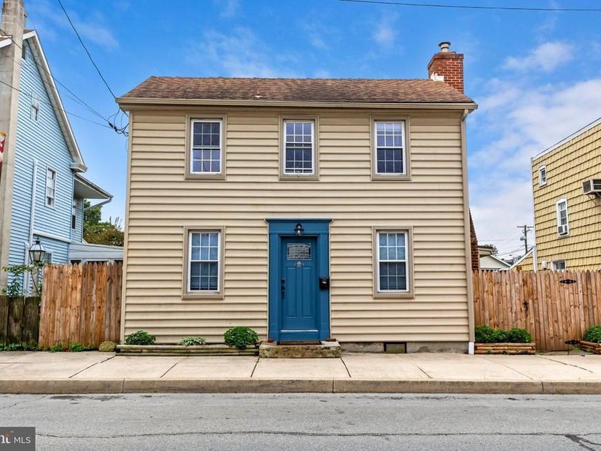 608 Manor Street, Columbia, PA 17512 Main Photo