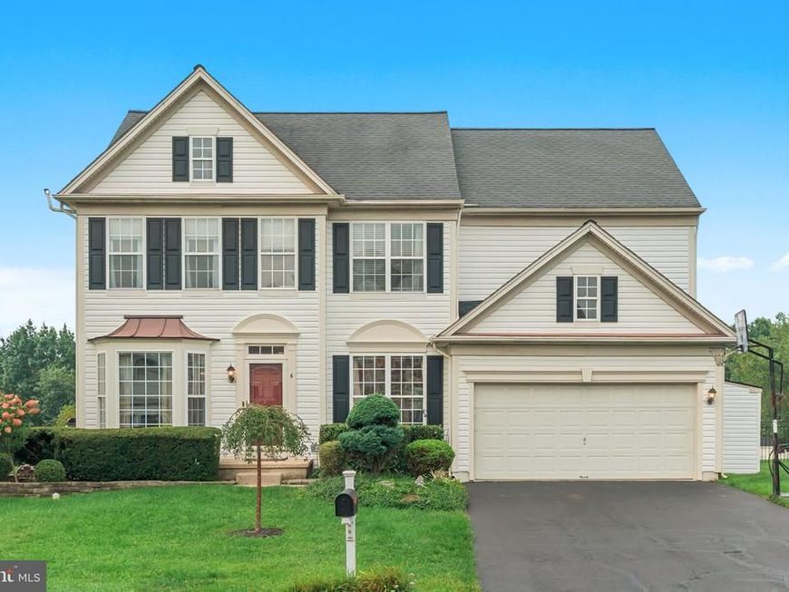 6 Eleanor Way , Newtown, PA 18940 Main Photo
