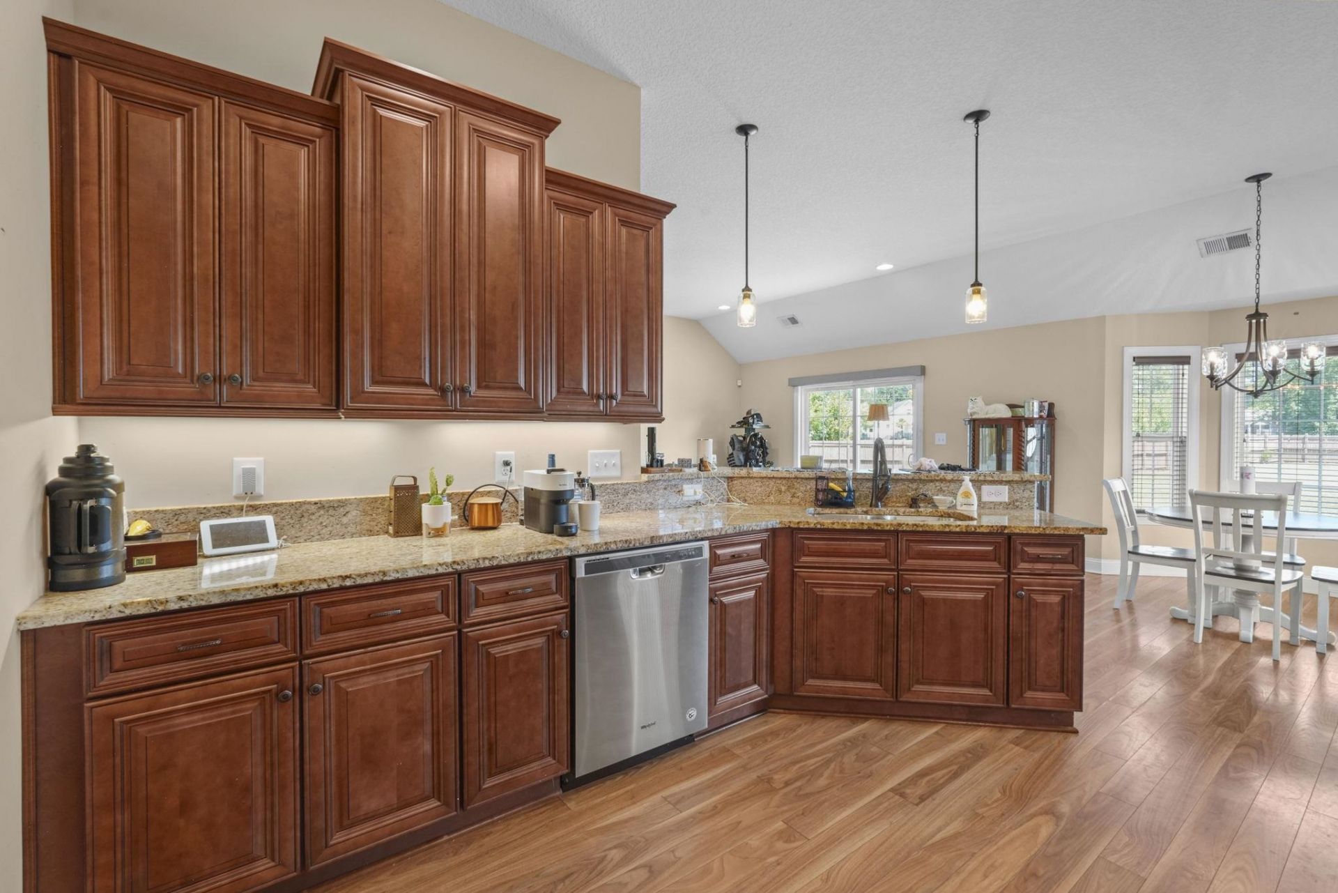 117 Old English Dr. Photo 15