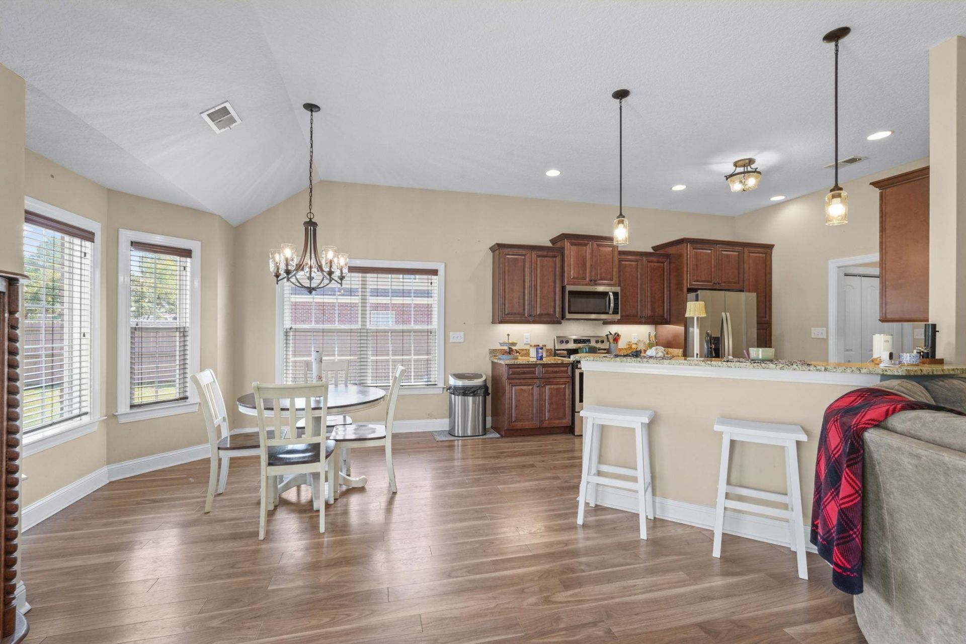 117 Old English Dr. Photo 22