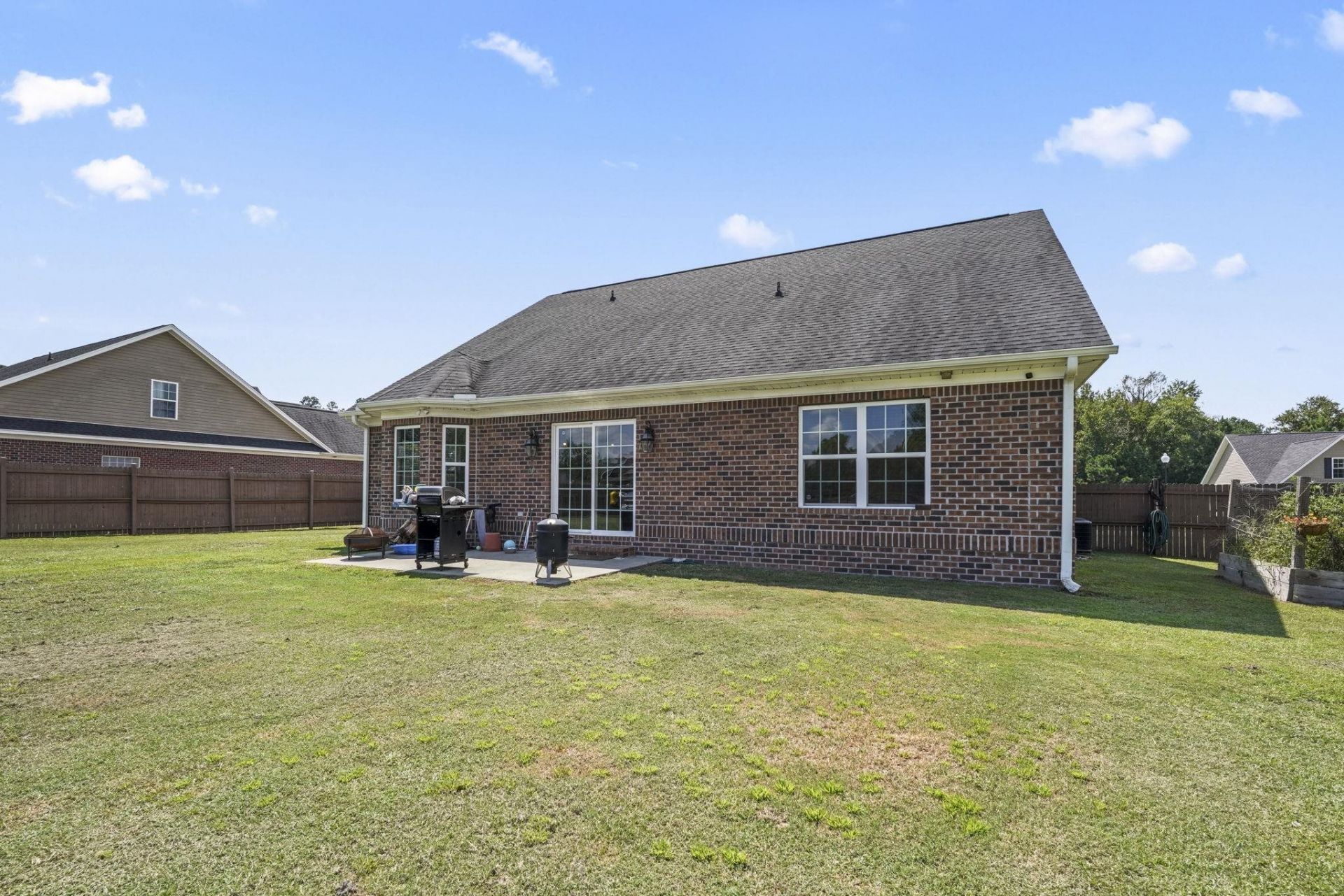 117 Old English Dr. Photo 38