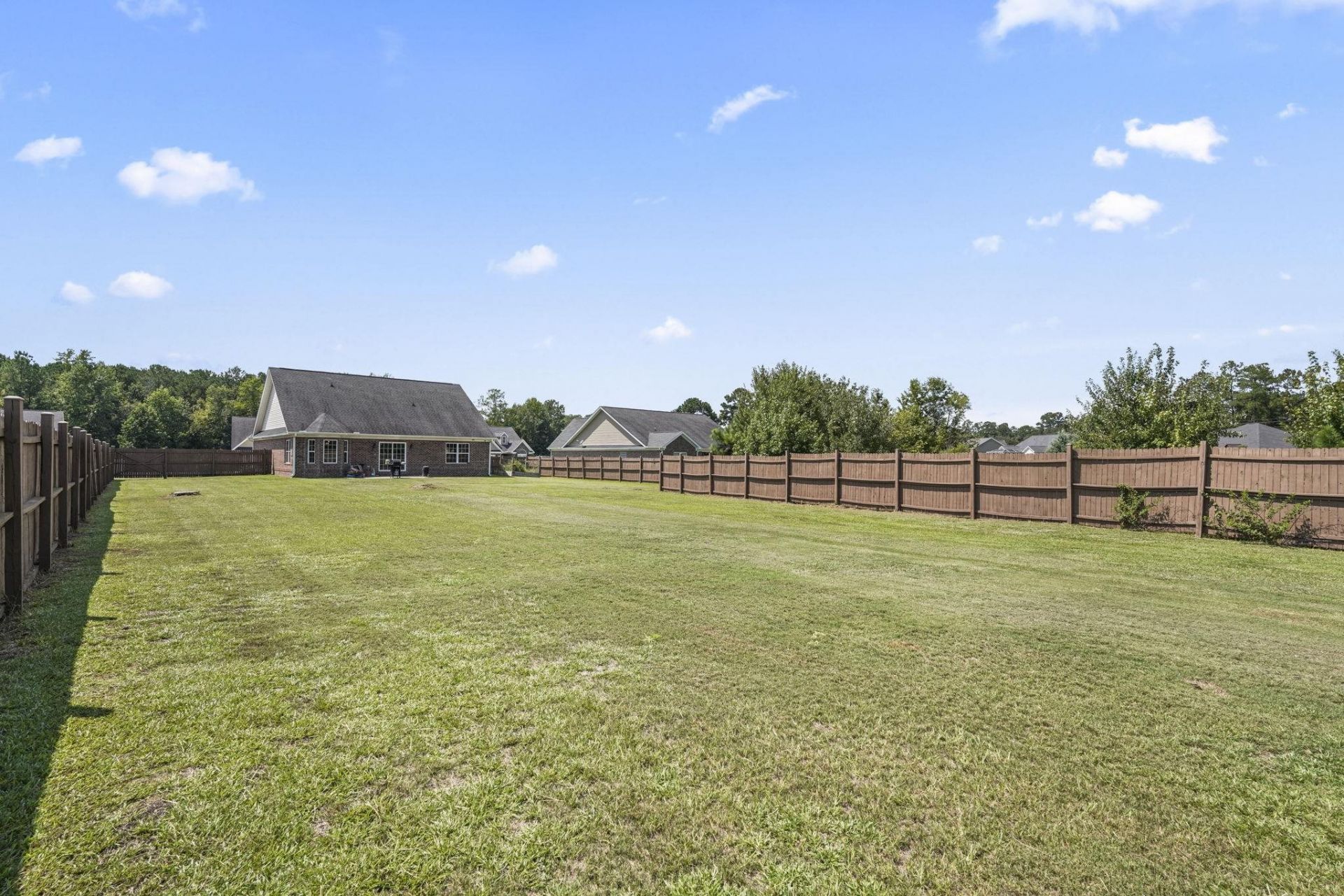 117 Old English Dr. Photo 42