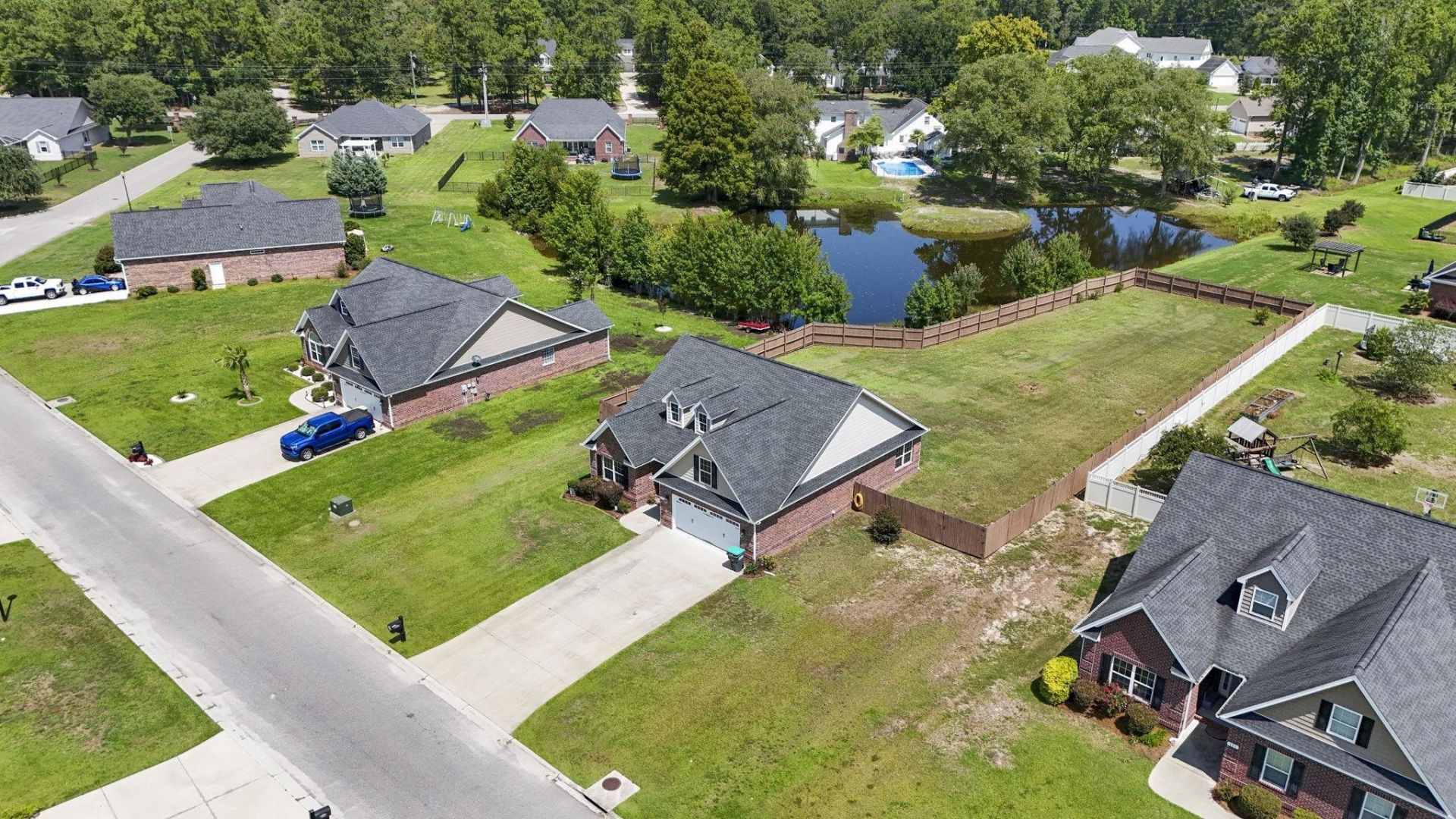 117 Old English Dr. Photo 44