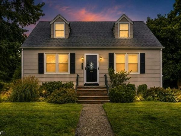 372 S Union Ave, Cranford, NJ 07016