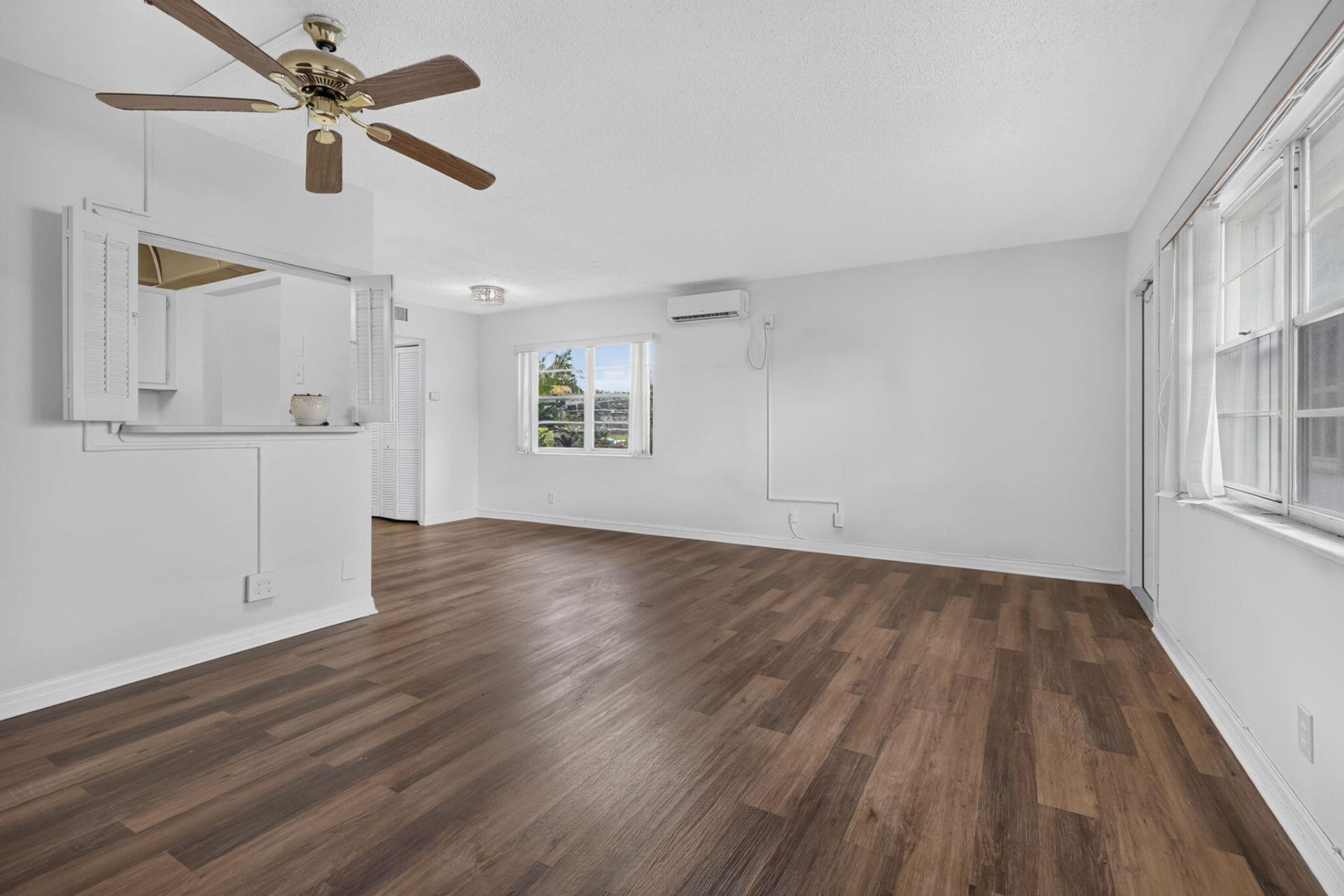 104 E Easthampton E, Unit 1, West Palm Beach, FL 33417 Photo