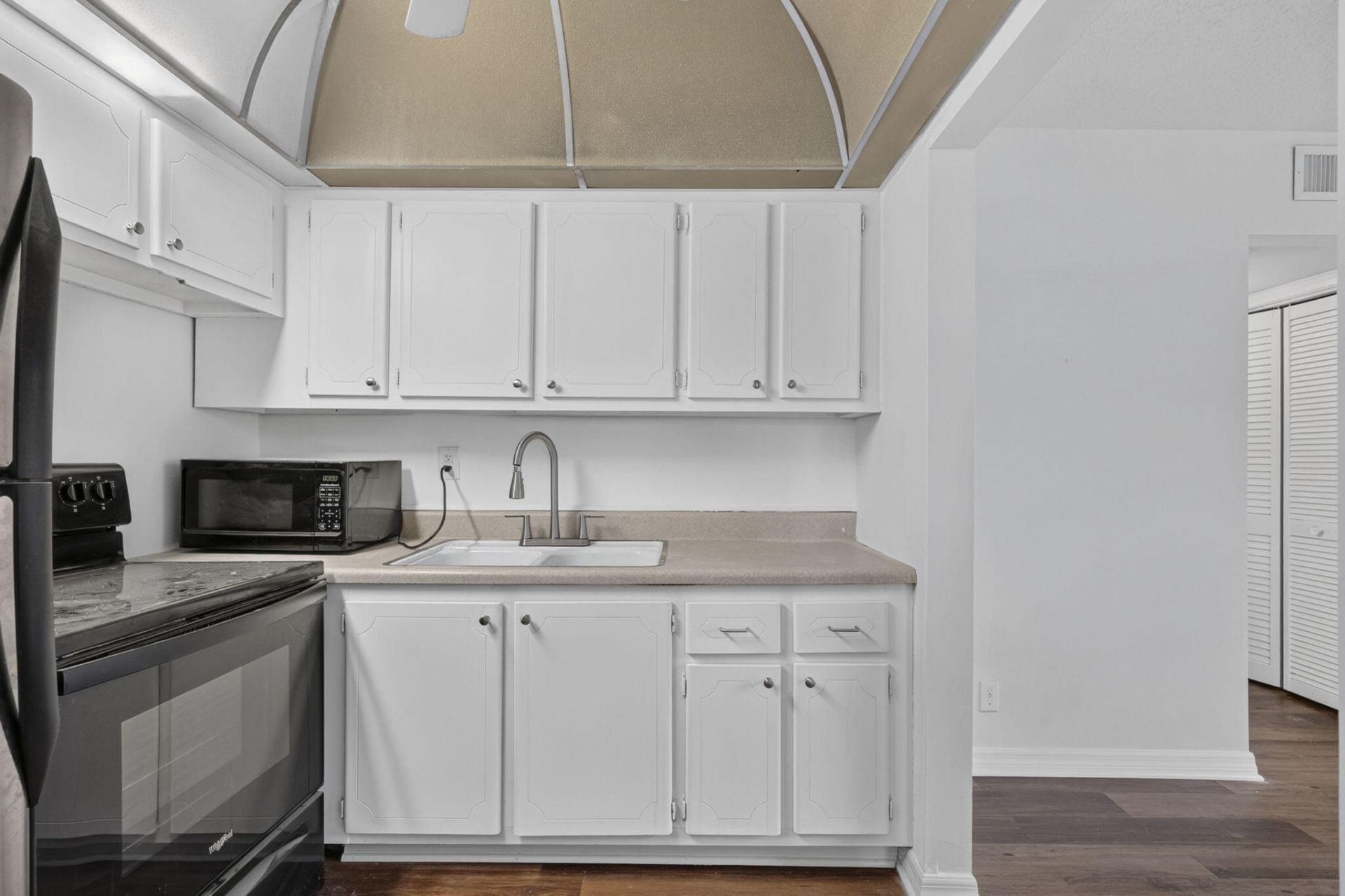 104 E Easthampton E, Unit 1, West Palm Beach, FL 33417 Photo