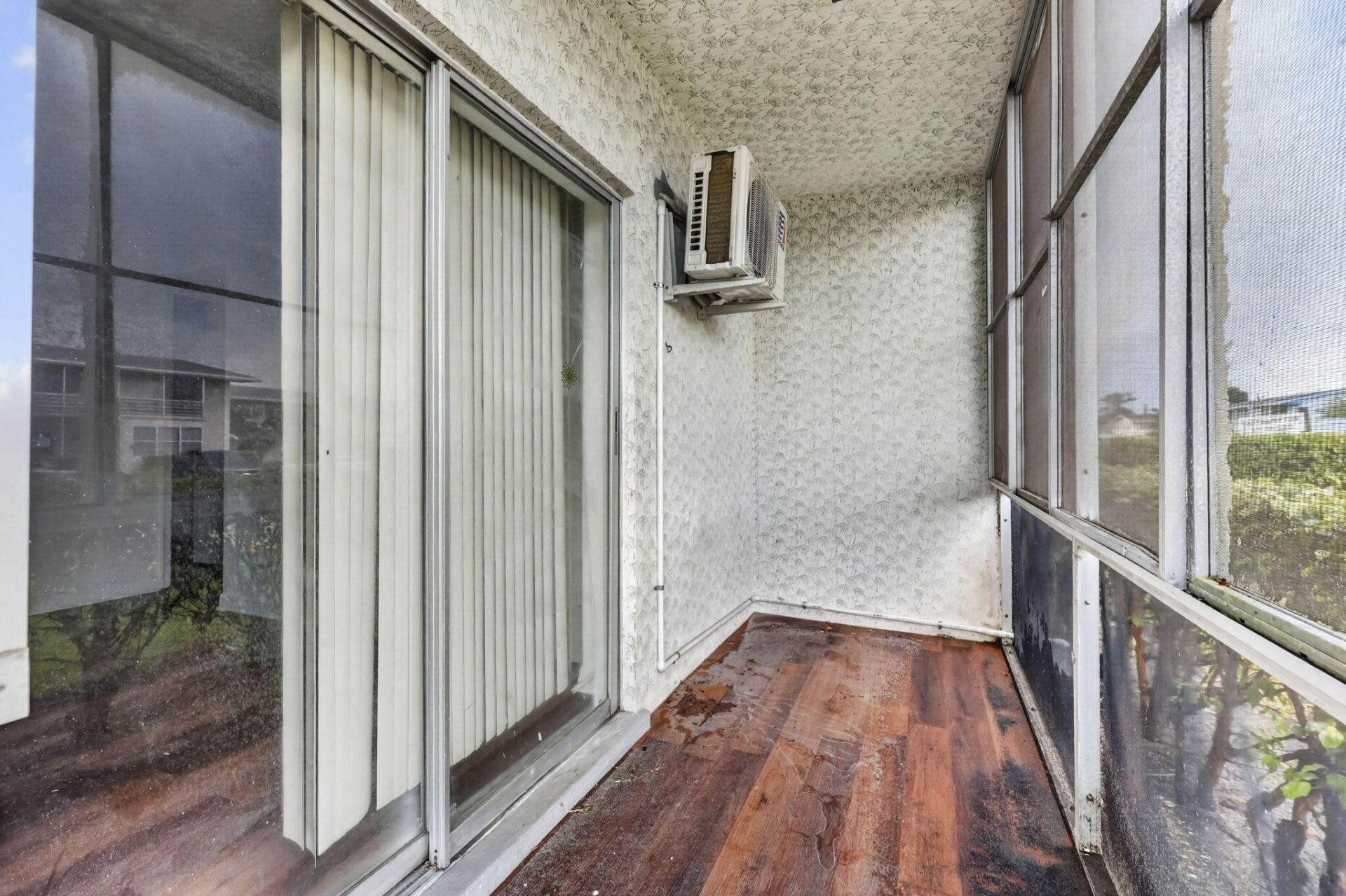 104 E Easthampton E, Unit 1, West Palm Beach, FL 33417 Photo