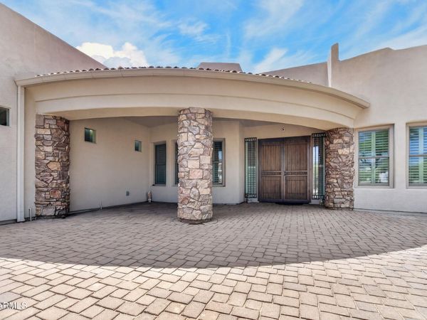 2613 W IRVINE Road, Phoenix, AZ 85086