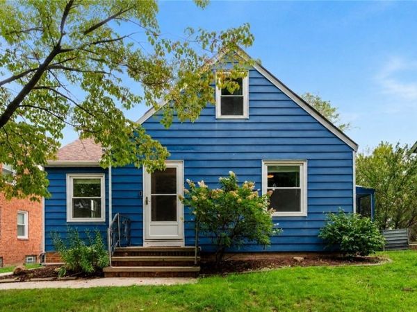14522 Birchwood Avenue, Cleveland, OH 44111
