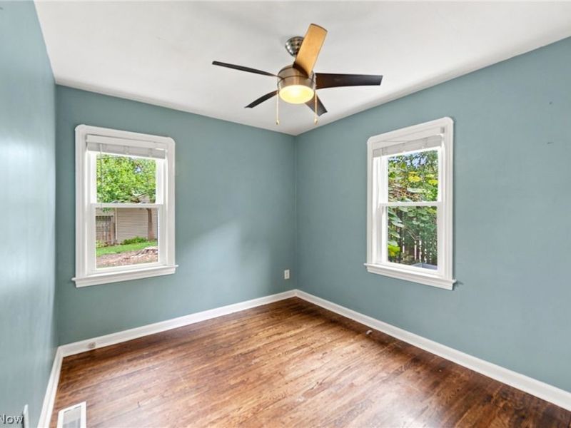 14522 Birchwood Avenue, Cleveland, OH 44111 Photo 14