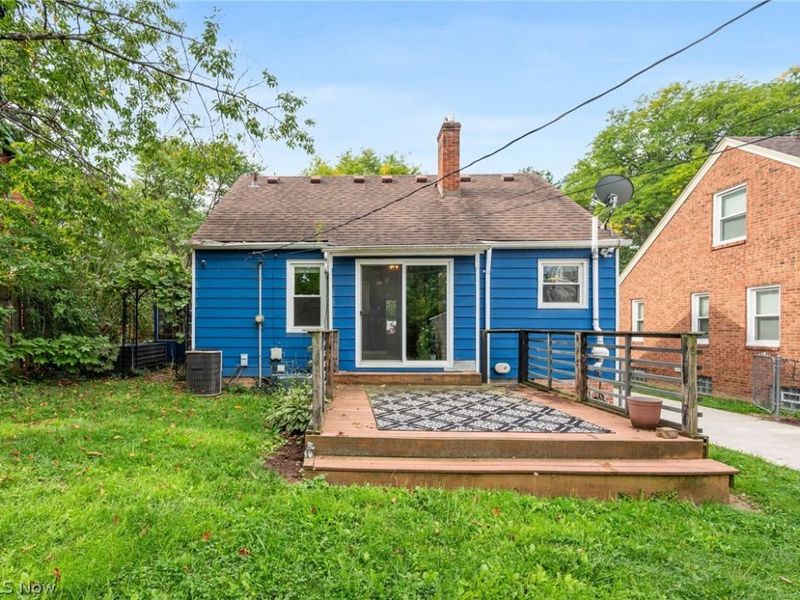 14522 Birchwood Avenue, Cleveland, OH 44111 Photo 23