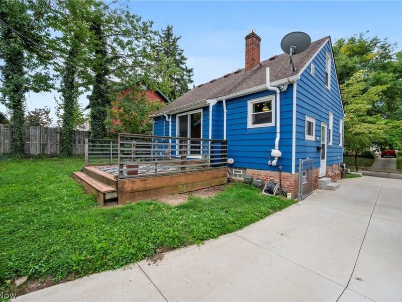 14522 Birchwood Avenue, Cleveland, OH 44111 Photo 26