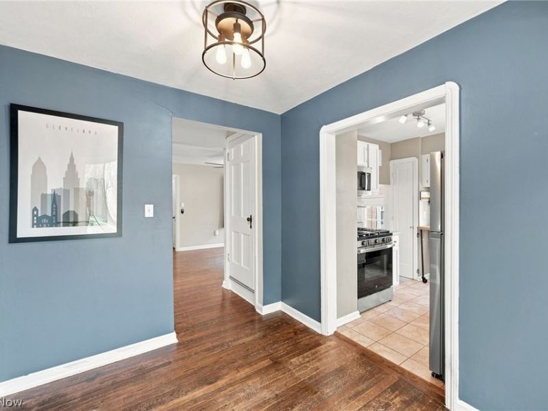 14522 Birchwood Avenue, Cleveland, OH 44111 Photo 6