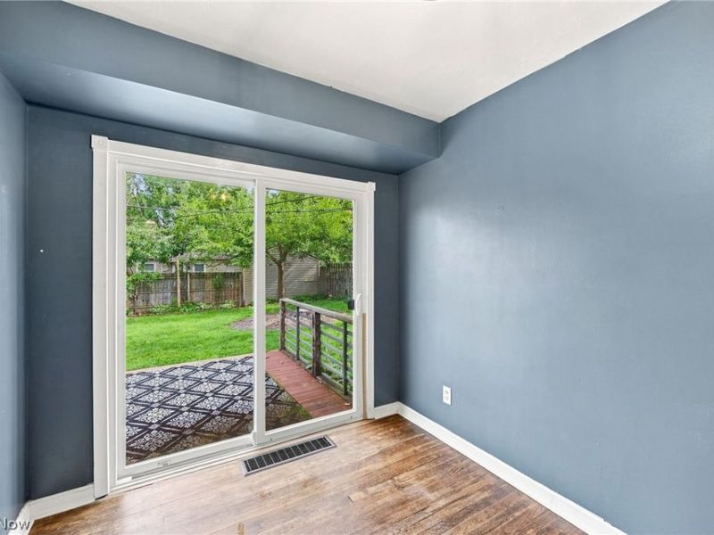 14522 Birchwood Avenue, Cleveland, OH 44111 Photo 7