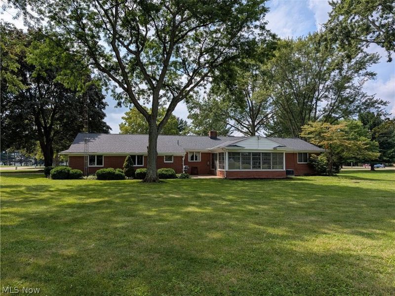 707 Markley Street NE, Canton, OH 44721 Photo 3