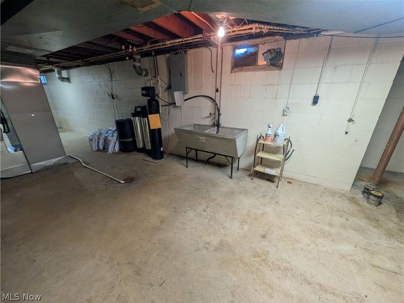 707 Markley Street NE, Canton, OH 44721 Photo 30