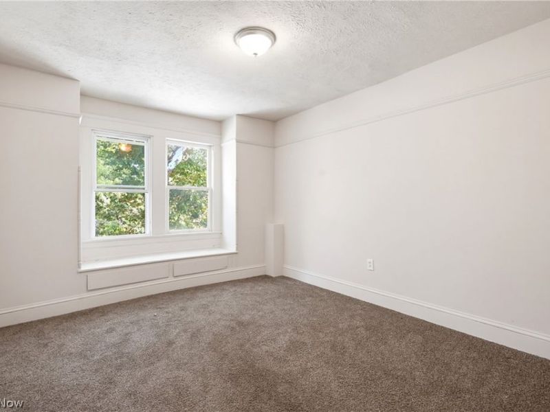 2200 E 81st Street, Cleveland, OH 44103 Photo 22