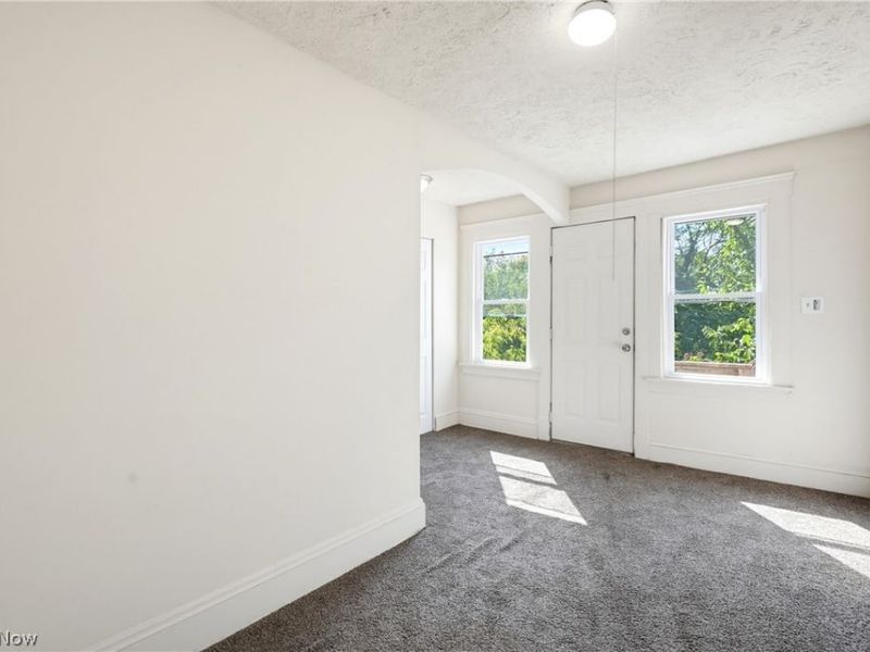 2200 E 81st Street, Cleveland, OH 44103 Photo 28