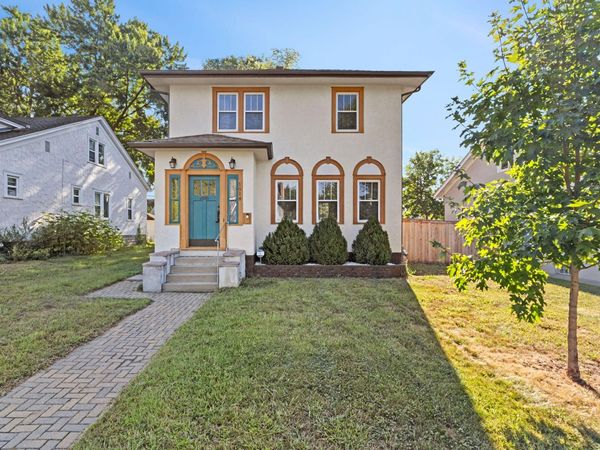1618 Vincent Avenue N, Minneapolis, MN 55411