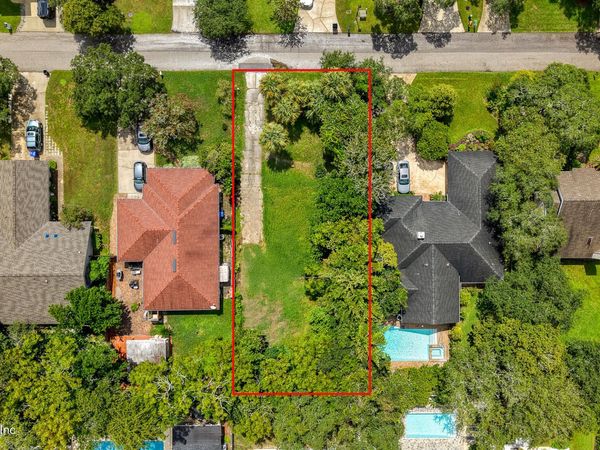 35 JACKSON Avenue, Ponte Vedra Beach, FL 32082