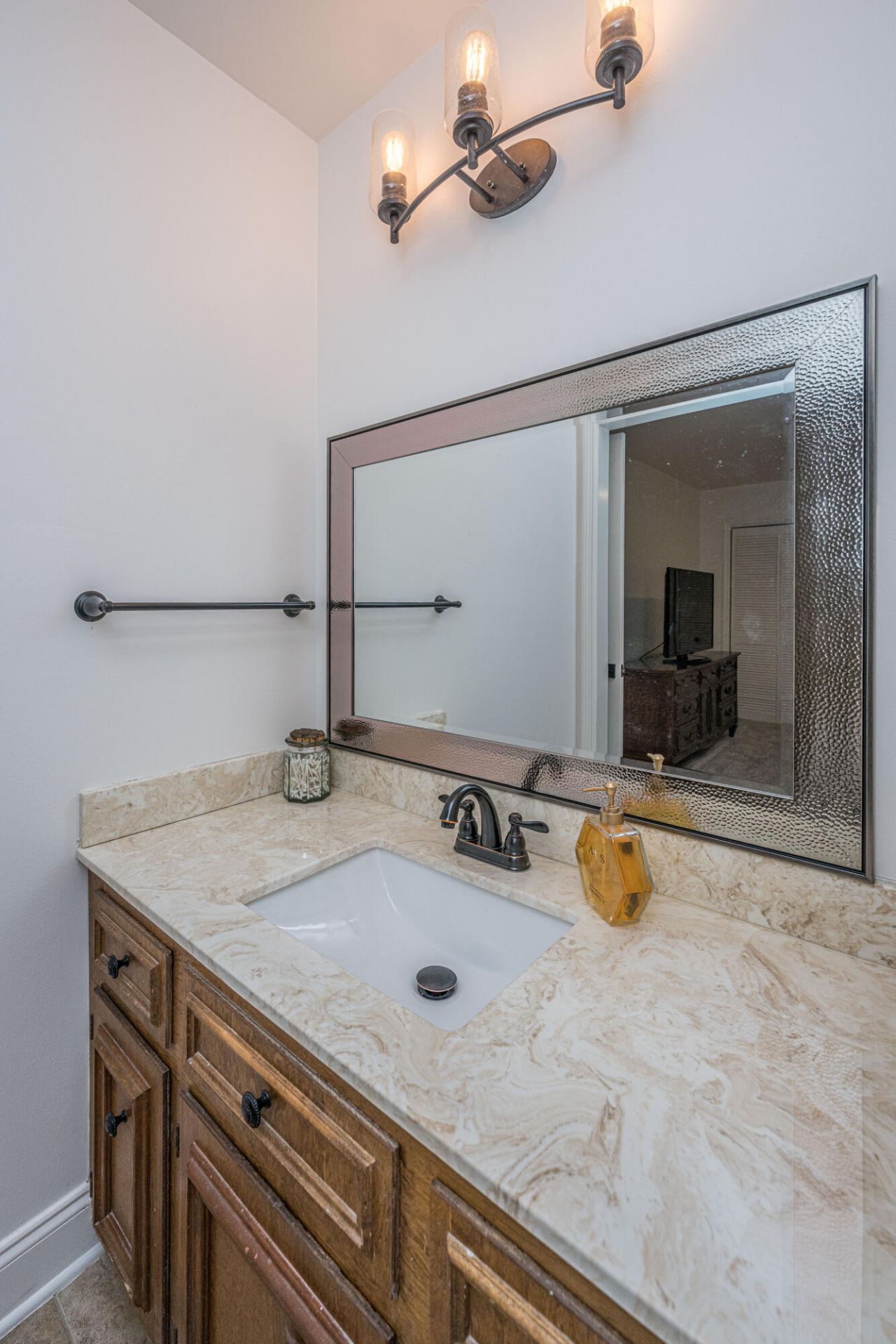 148 Southwold Circle Photo 27