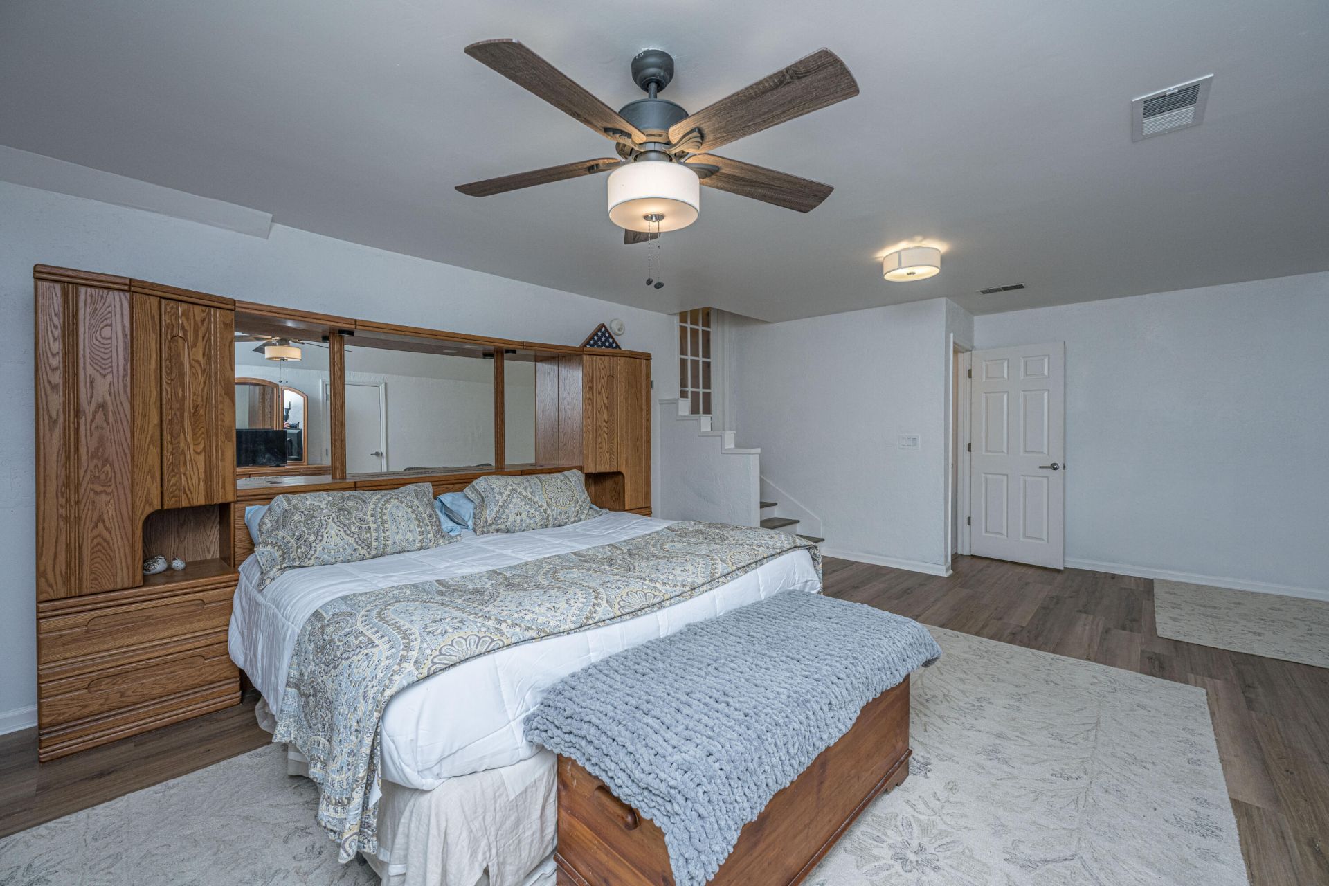148 Southwold Circle Photo 31