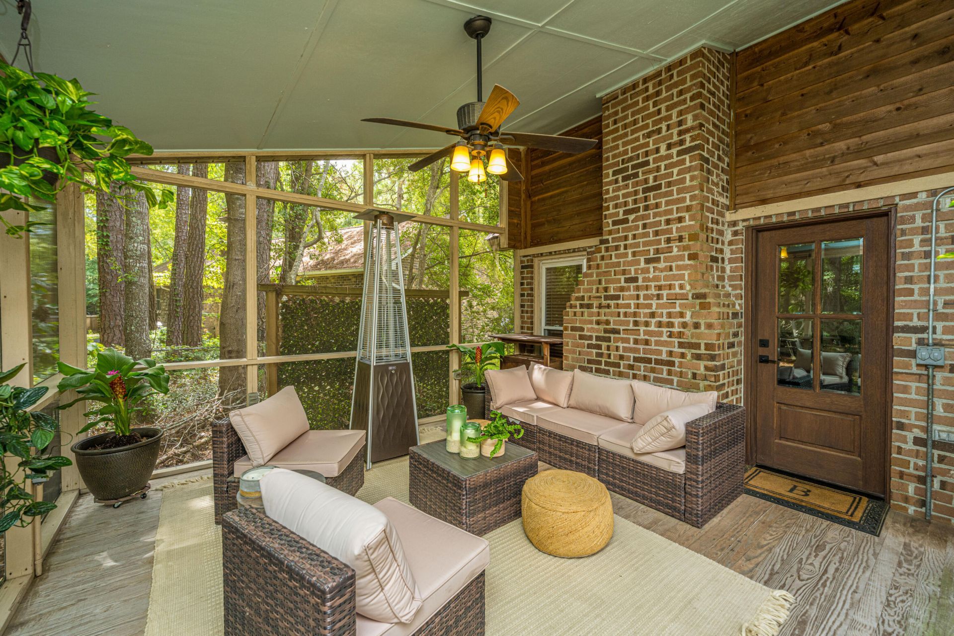 148 Southwold Circle Photo 36