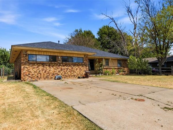 1313 SW 68th Street, Oklahoma City, OK 73159