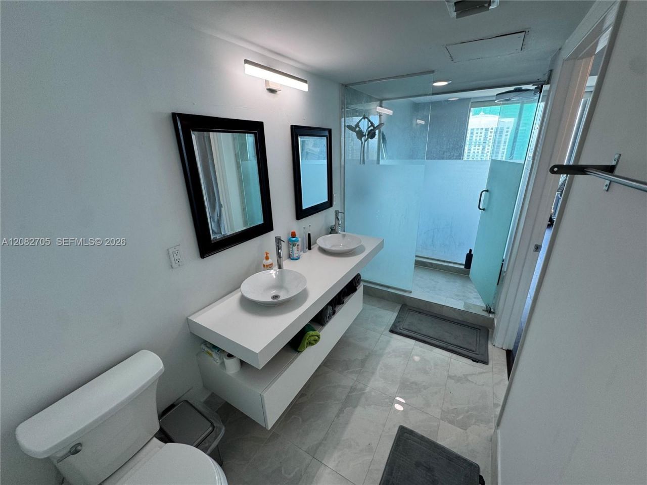 92 SW 3rd St , Unit 3811, Miami, FL 33130 Photo