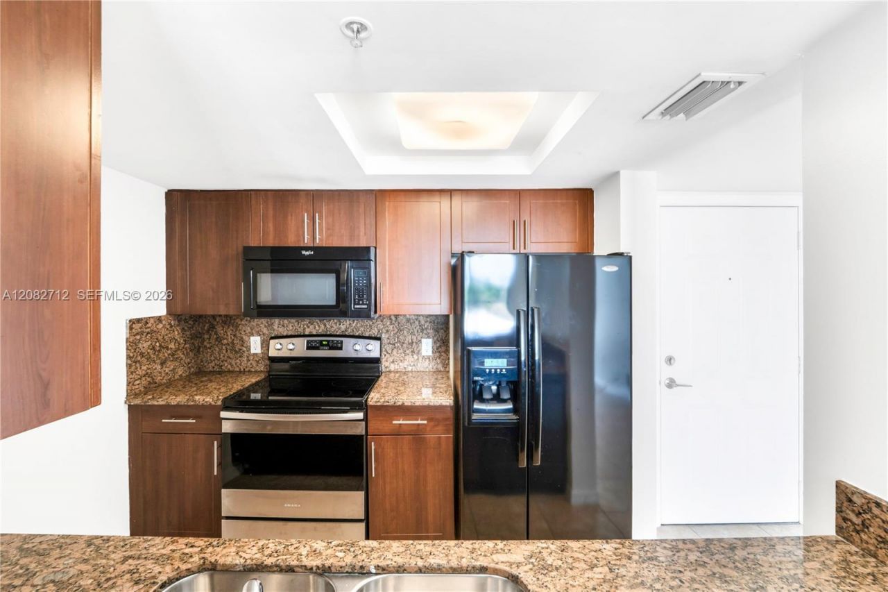 1690 SW 27th Ave , Unit 505, Miami, FL 33145 Photo