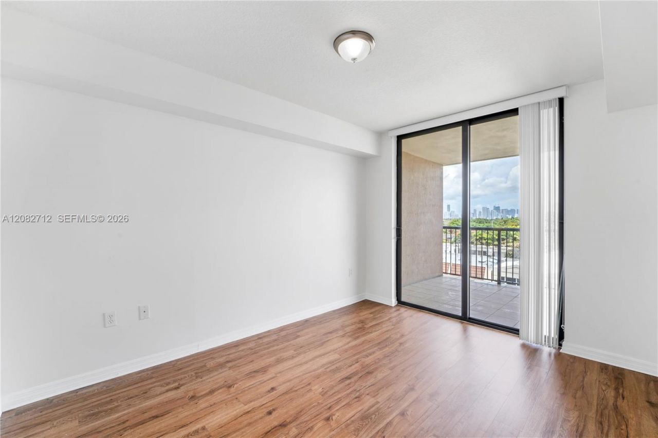 1690 SW 27th Ave , Unit 505, Miami, FL 33145 Photo