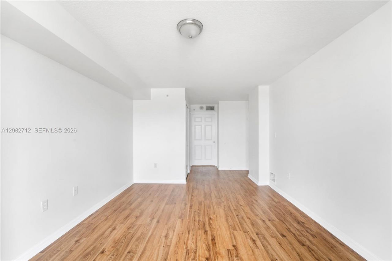 1690 SW 27th Ave , Unit 505, Miami, FL 33145 Photo