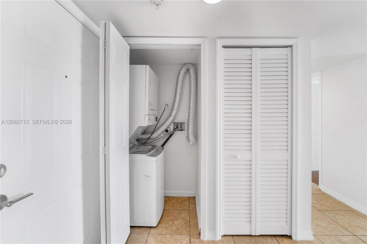 1690 SW 27th Ave , Unit 505, Miami, FL 33145 Photo
