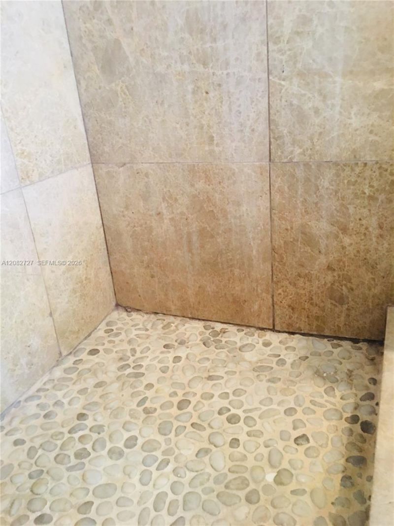 1408 Brickell Bay Dr , Unit 912, Miami, FL 33131 Photo