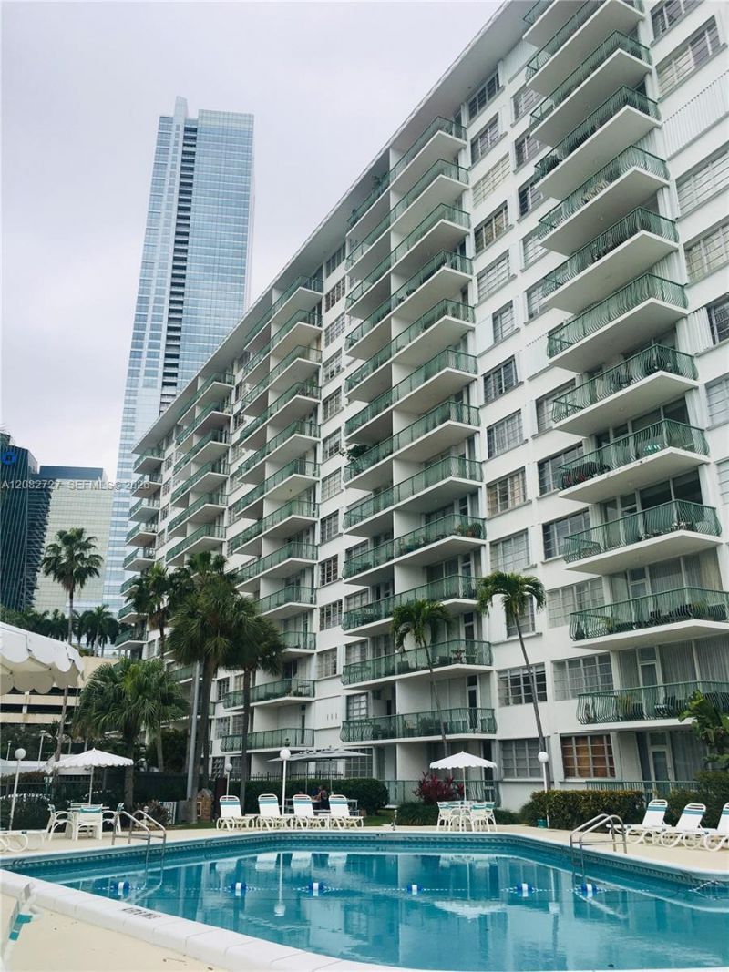 1408 Brickell Bay Dr , Unit 912, Miami, FL 33131 Photo