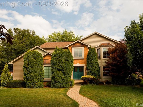 19040 Livery Court, Clinton Township, Mi 48038