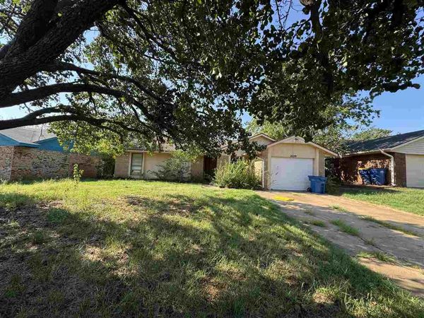 1009 E Knapp Avenue, Stillwater, OK 74075