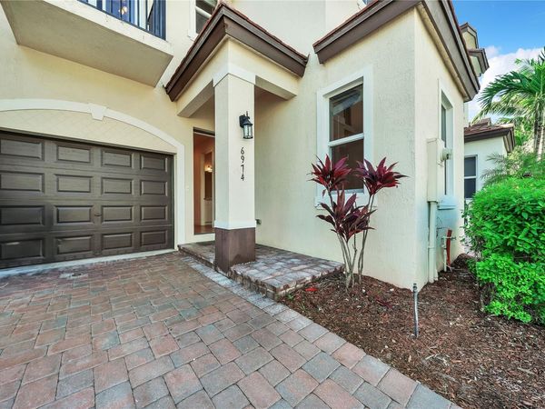 6974 LONG PINE Circle, Coconut Creek, FL 33073