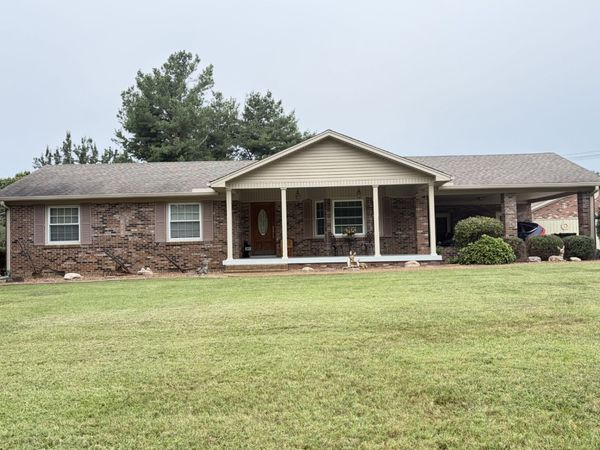 676 Old Gallatin Rd, Portland, TN 37148