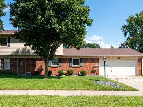1145 Crestview Drive, Troy, OH 45373