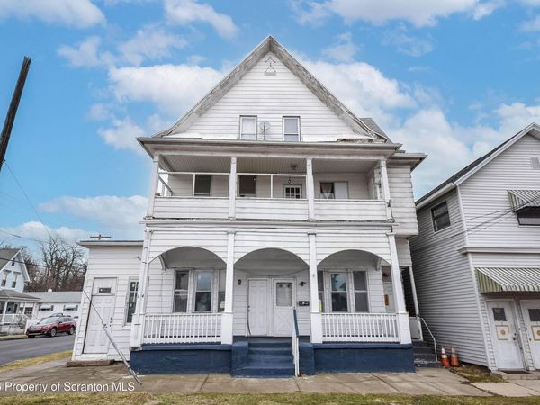 724 Court Street , Scranton, PA 18508