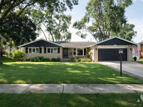 8545 Walnut Avenue , Orland Park, IL 60462