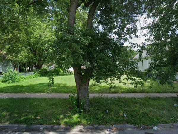 12333 S Emerald Avenue , Chicago, IL 60628