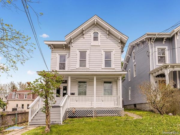 81 Washington St , Poughkeepsie, NY 12601