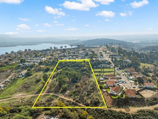 8840 Leigh Ave , Spring Valley, CA 91977