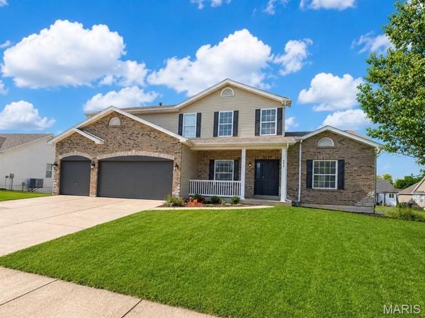 805 Mule Creek Drive , Wentzville, MO 63385